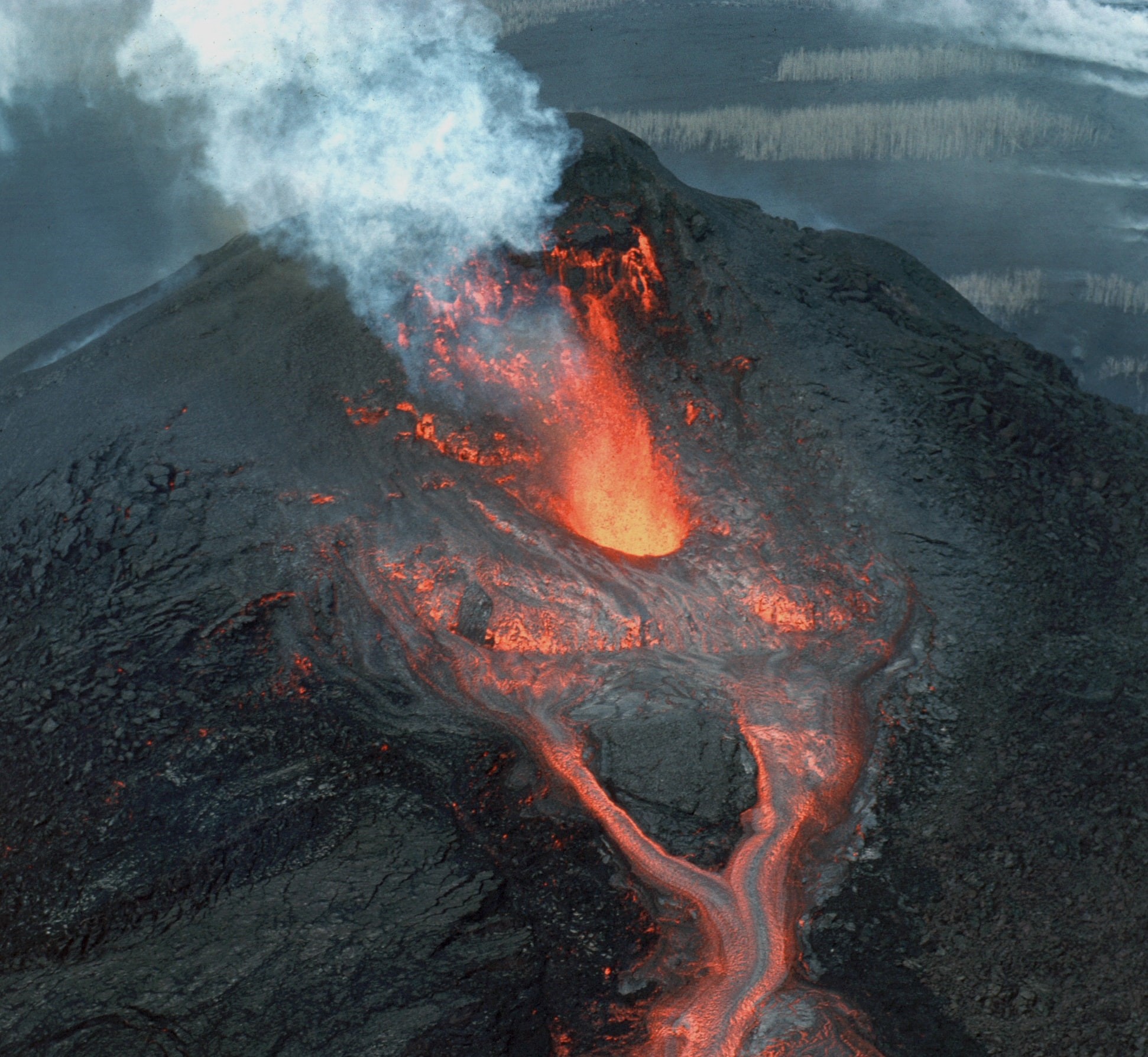 Volcano icon